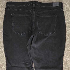 American Eagle AE Curvy High Rise Jegging Dream Stretch Jeans Size 20 Reg